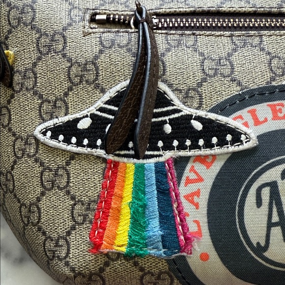 Designer inspired Brown Belt Bag with Multicolor Accents - Picture 3 of 4